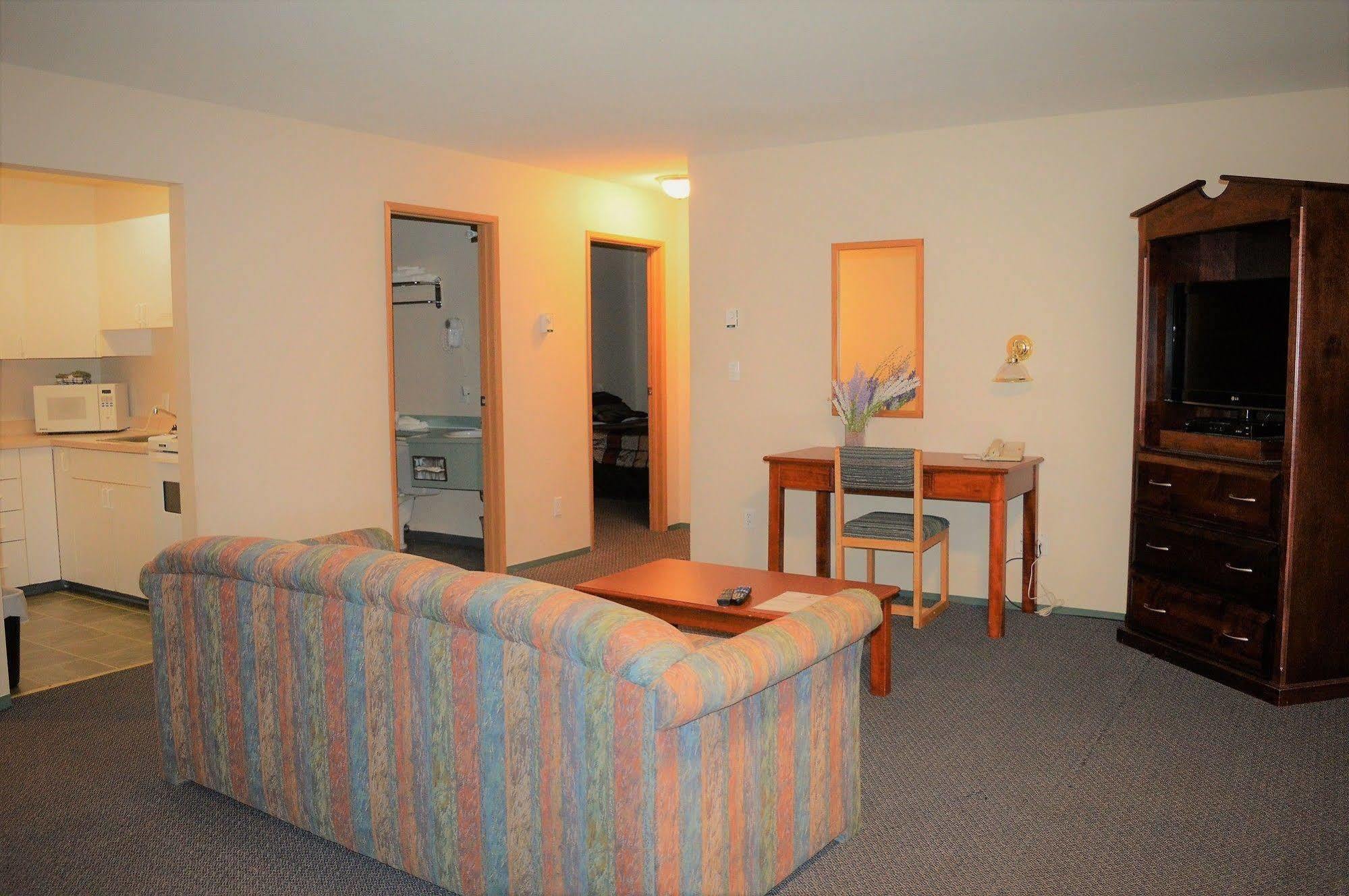 Travelodge By Wyndham Mcbride Dış mekan fotoğraf