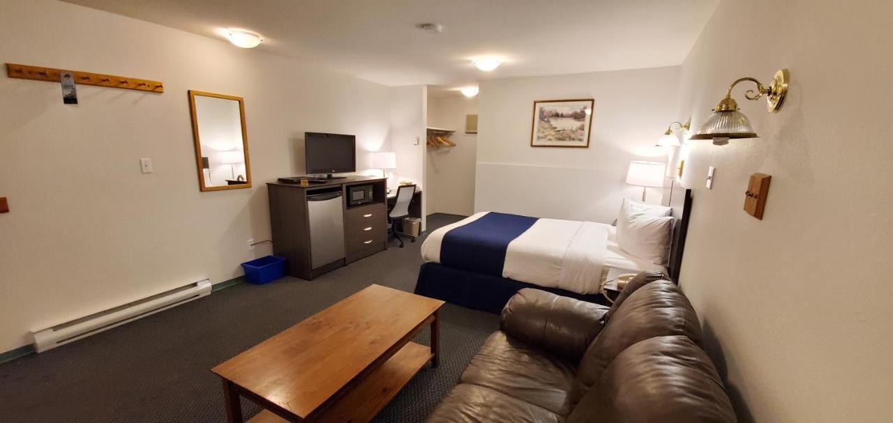 Travelodge By Wyndham Mcbride Dış mekan fotoğraf